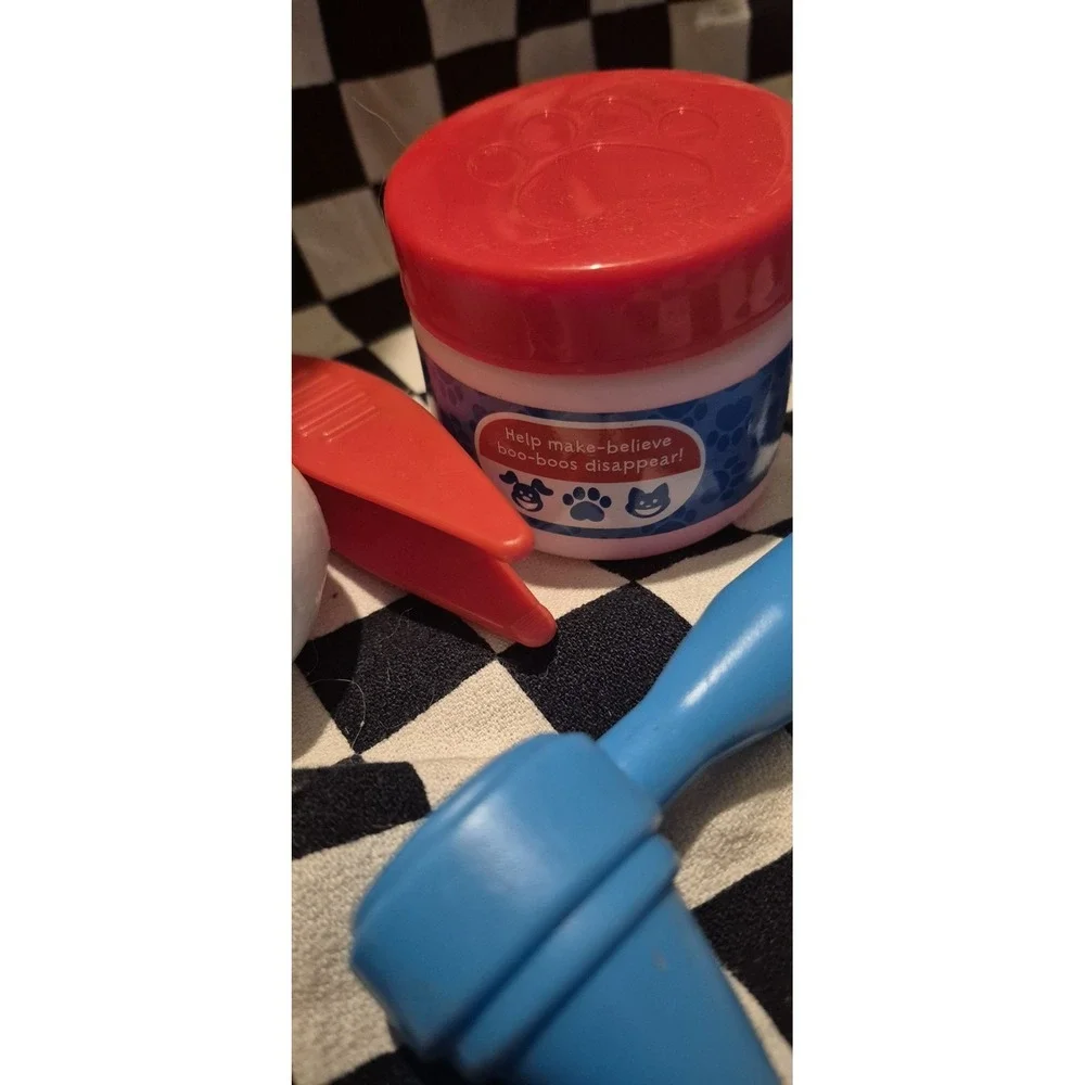 Kids Pretend Vet Doctor Toy Lot Pet Care Medical Play Set Accessories